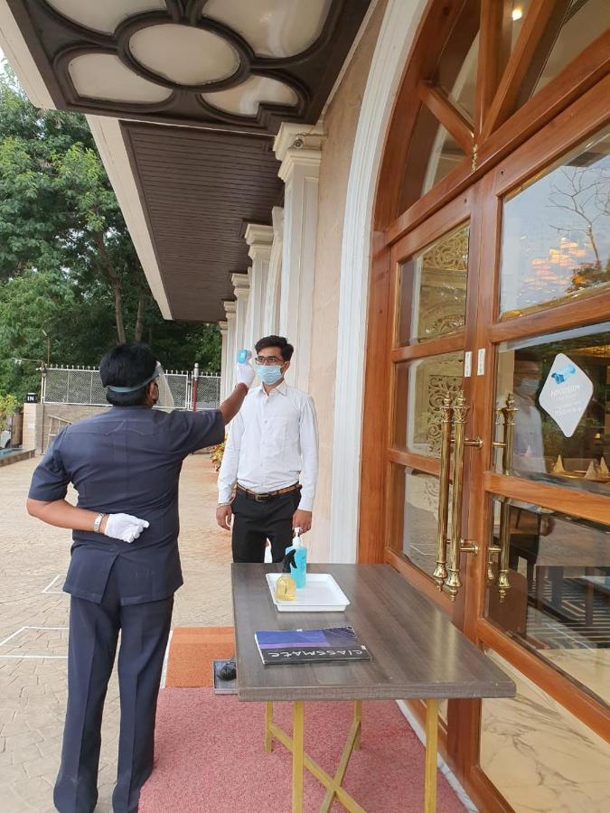 纳西克mbc城堡酒店 外观 照片