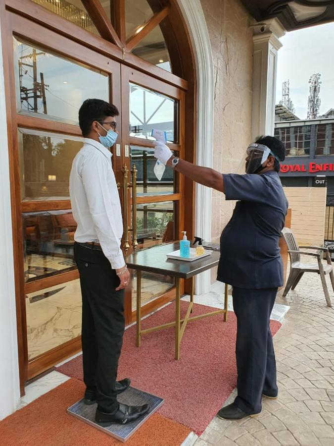 纳西克mbc城堡酒店 外观 照片